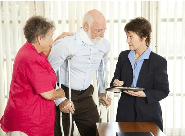 What to Expect When Working with a Personal Injury Attorney